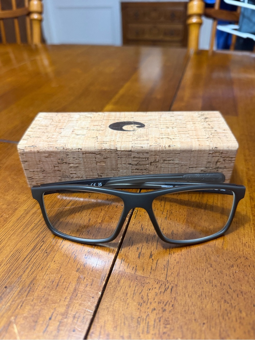 Like New Costa Del Mar Ocean Ridge 101 Rx Eye Glasses w/ Case